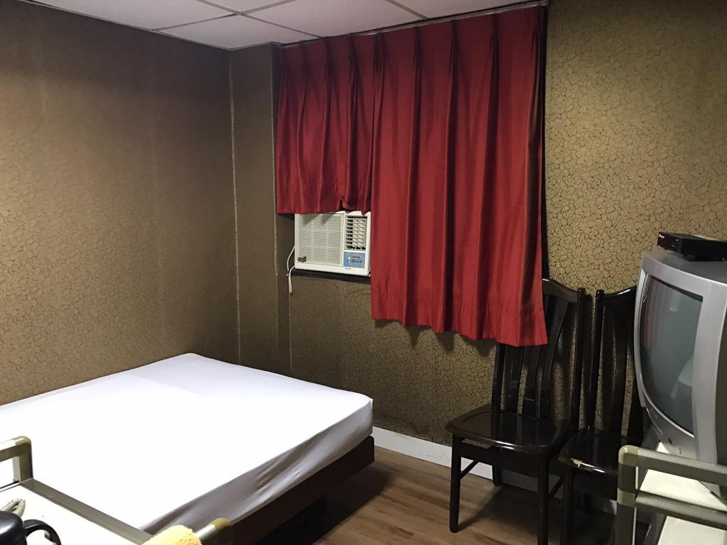 Fly Inn Đài Bắc Ngoại thất bức ảnh