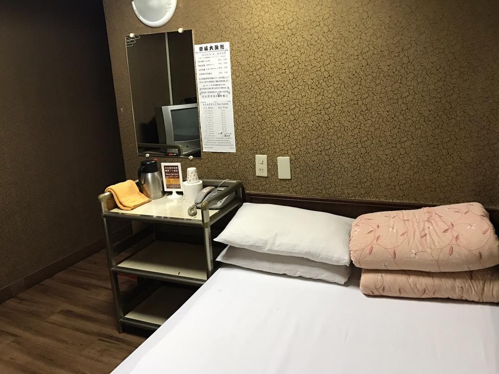 Fly Inn Đài Bắc Ngoại thất bức ảnh