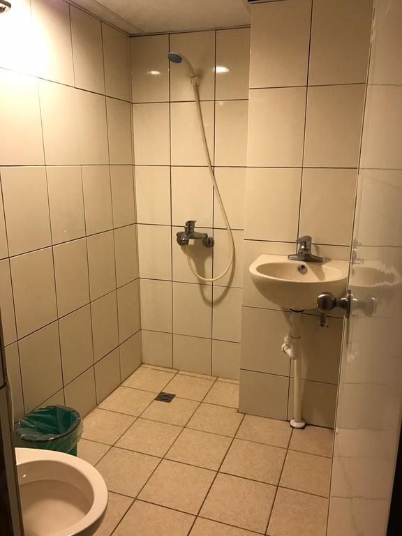 Fly Inn Đài Bắc Ngoại thất bức ảnh